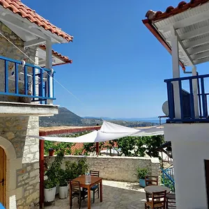 castle-rooms.albaniahotels.org/